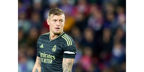 Real Madrid har fortsatt ikke overbevist Toni Kroos om å bli